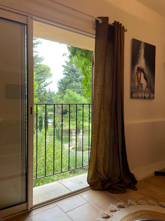 Mas De La Sacristiere Apartment
